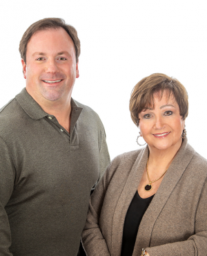 Photo of Mark & Diana Massey, CRS, Luxury Collection Specialist, Relocation Cert, ePRO
